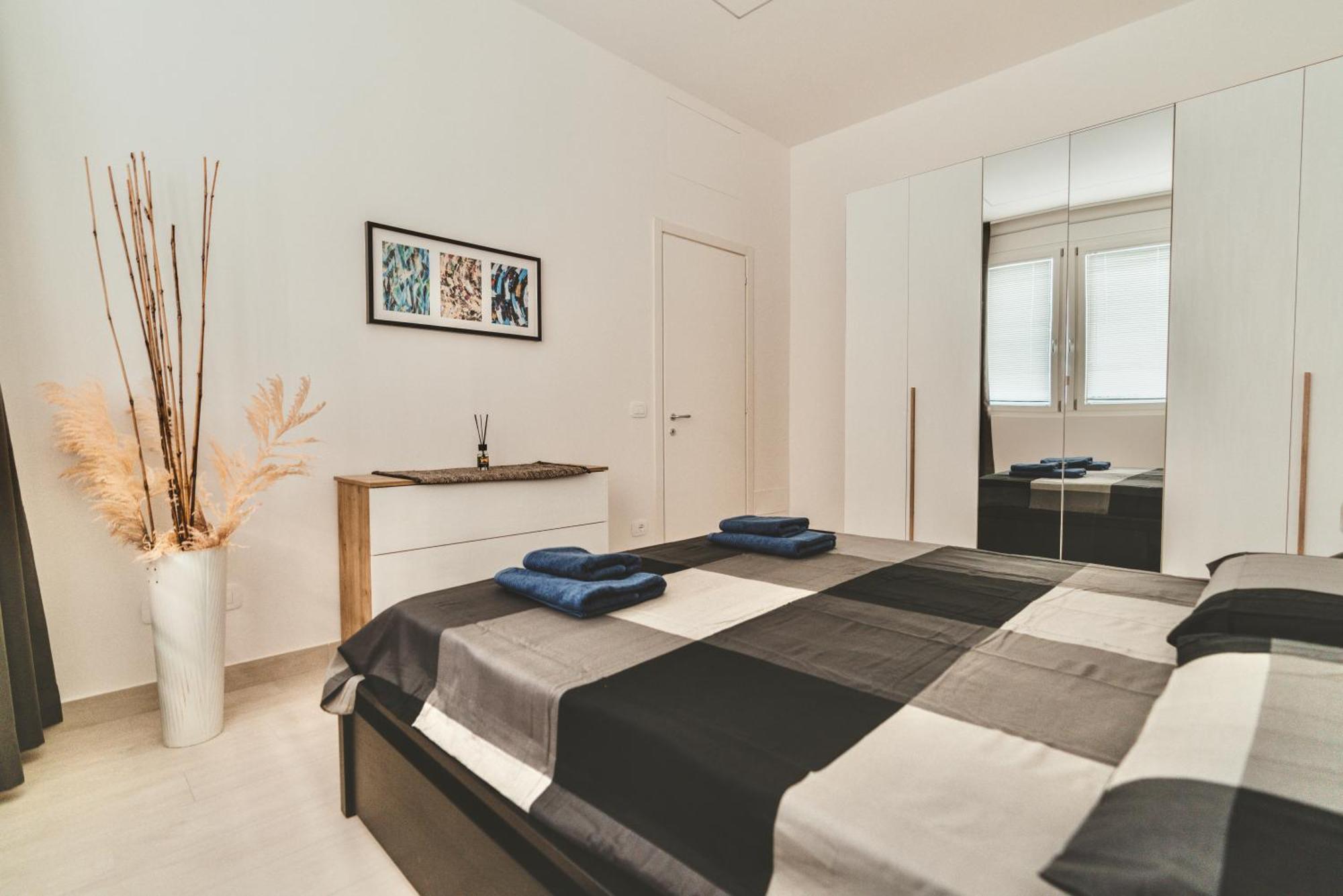 Exclusive Luxury Home With Private Parking رافيننا المظهر الخارجي الصورة